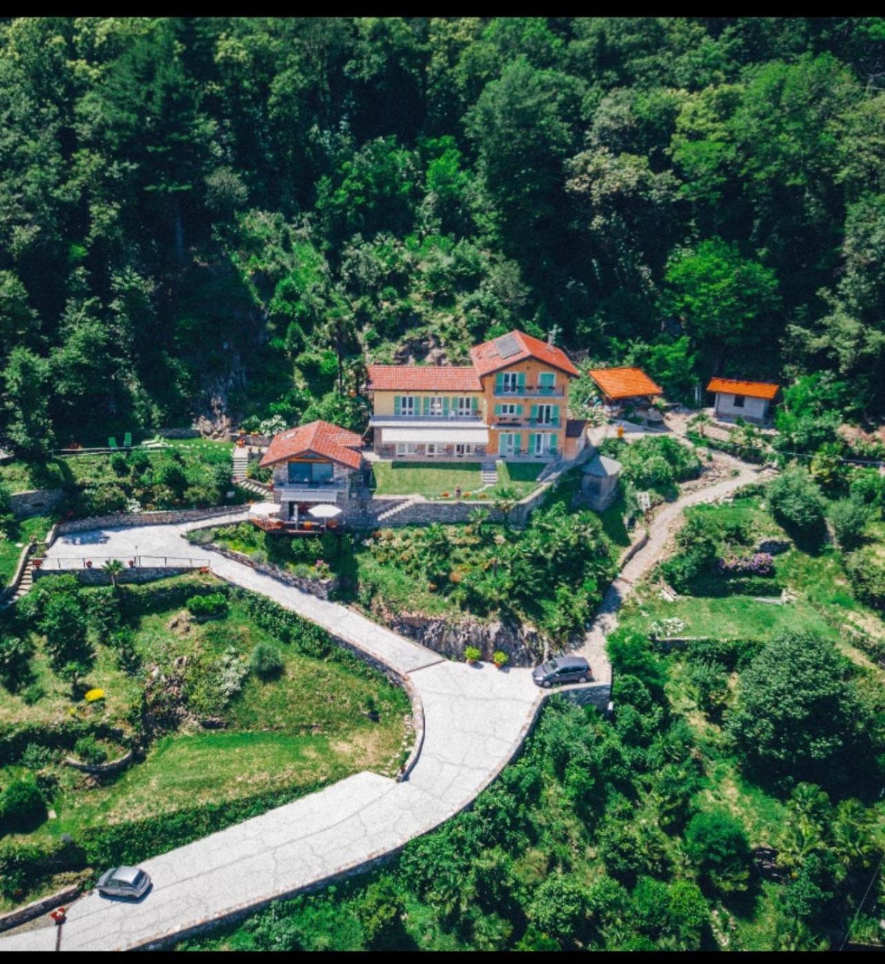 B&B Lago Maggiore กันโนบีโอ ภายนอก รูปภาพ