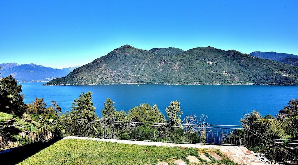 B&B Lago Maggiore กันโนบีโอ ภายนอก รูปภาพ